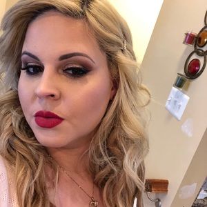 Meet your Posher, Militza